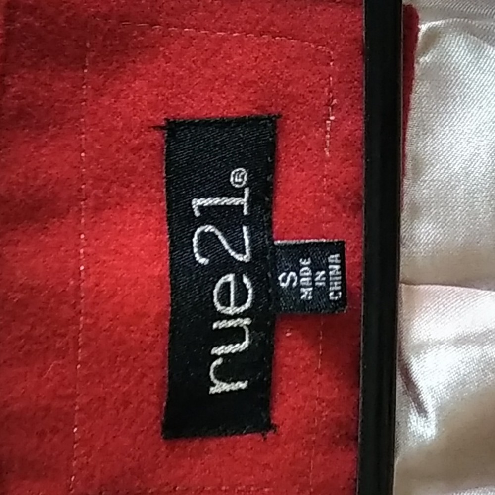 Coat - Picture 6 of 7